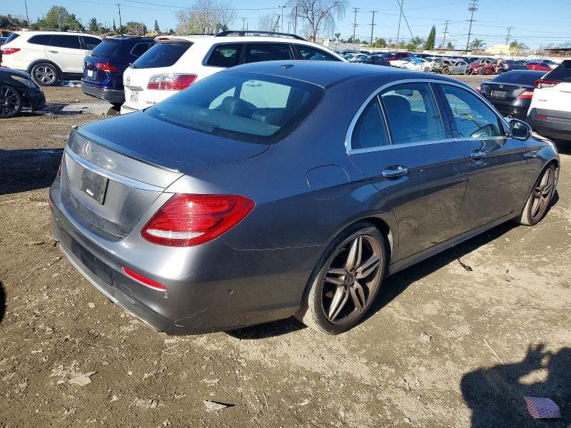 2018 MERCEDES-BENZ E 300 300 3