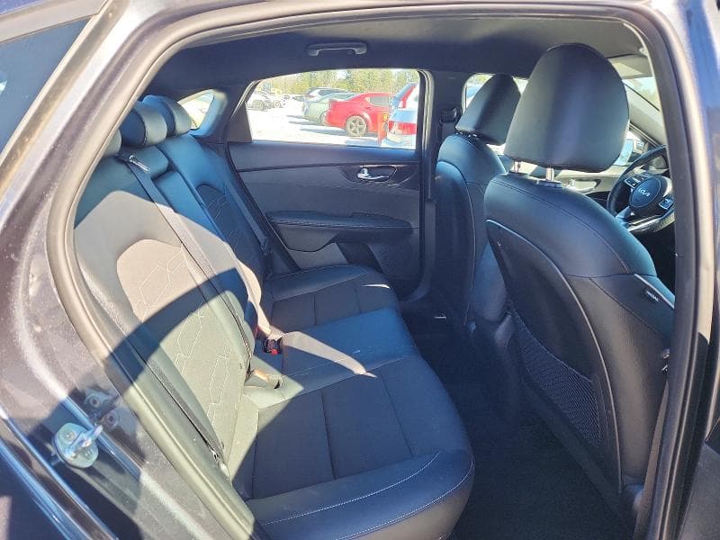 2022 KIA FORTE GT LINE 10
