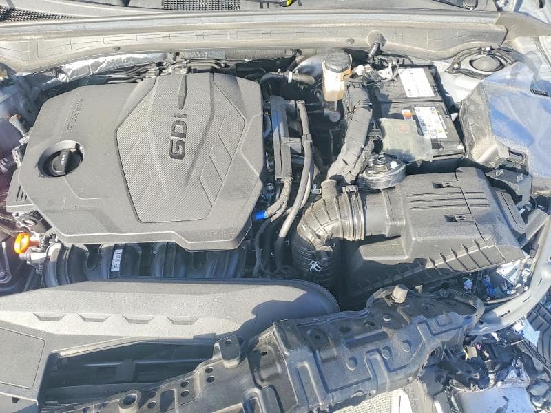 2025 KIA K5 11