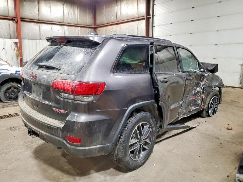 2021 JEEP GRAND CHEROKEE TRAILHAWK 3