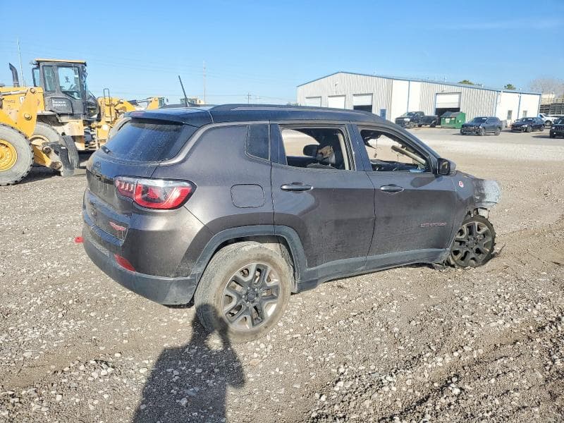 2018 JEEP COMPASS TRAILHAWK 3