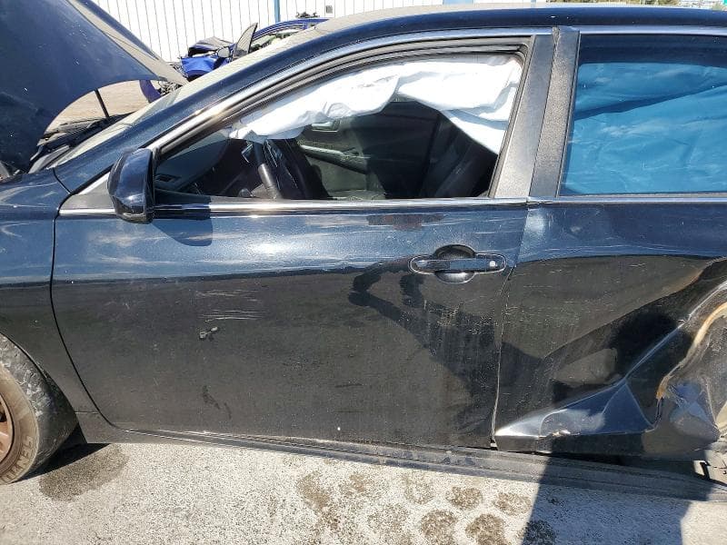 2017 TOYOTA CAMRY SE 7