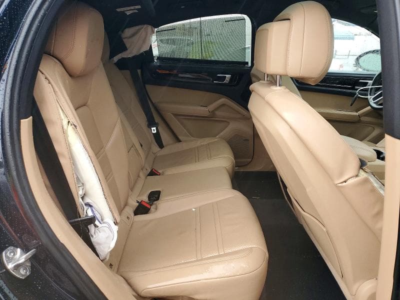 2020 PORSCHE CAYENNE COUPE 11