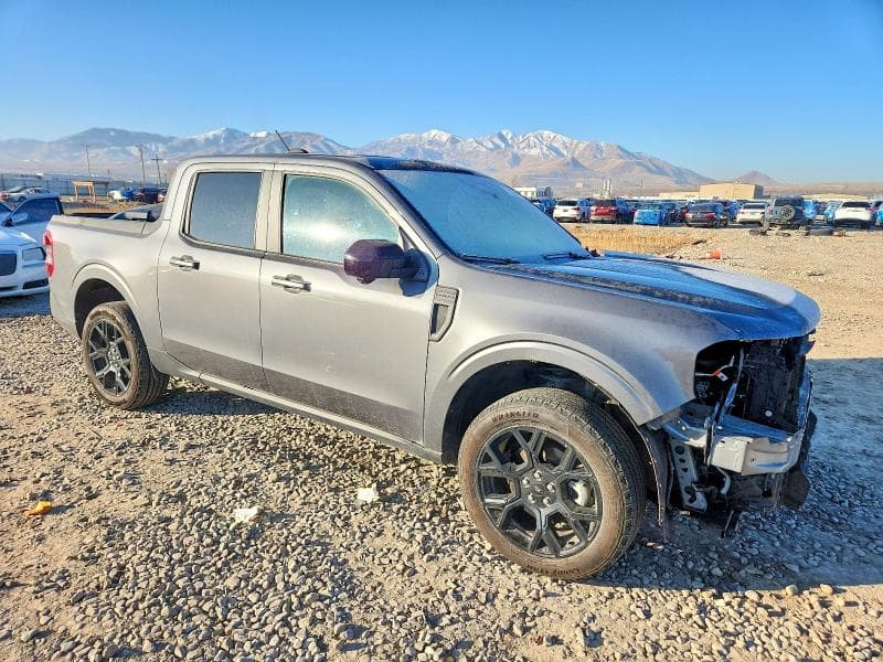 2025 FORD MAVERICK LARIAT 4