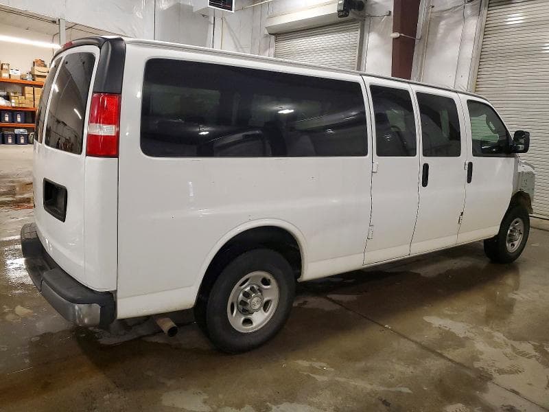 2017 CHEVROLET EXPRESS G3500 LT 3
