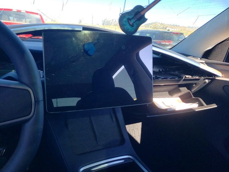 2024 TESLA MODEL Y 9
