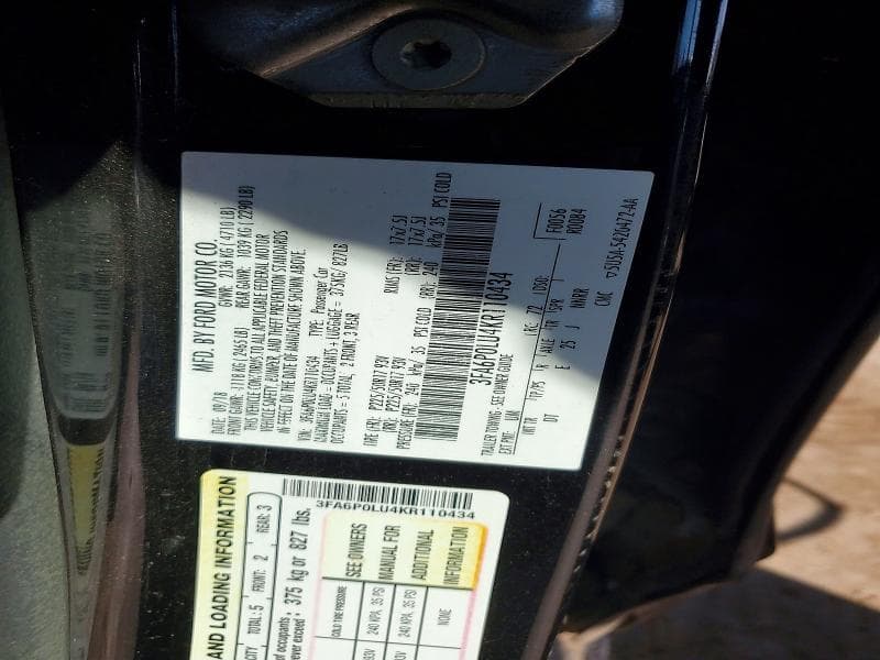 2019 FORD FUSION SE 12