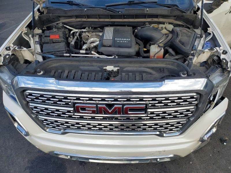 2020 GMC SIERRA K1500 DENALI 11
