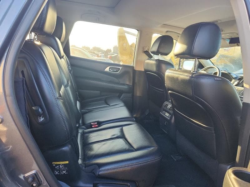 2017 NISSAN PATHFINDER 11
