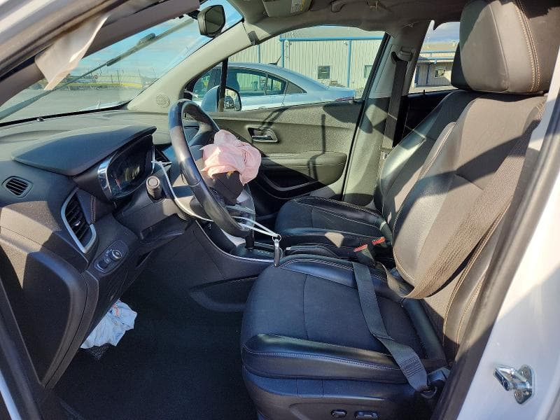 2020 CHEVROLET TRAX 1LT 7