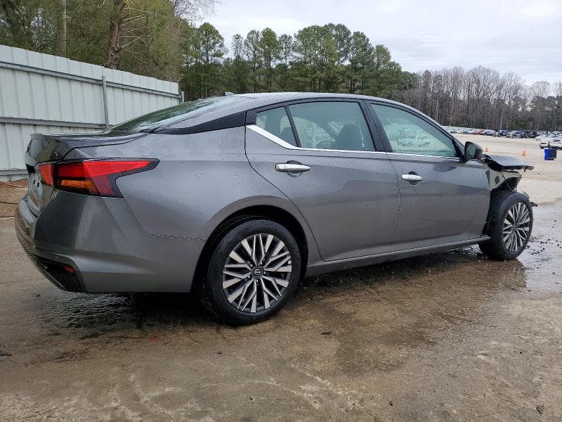2025 NISSAN ALTIMA SV 3