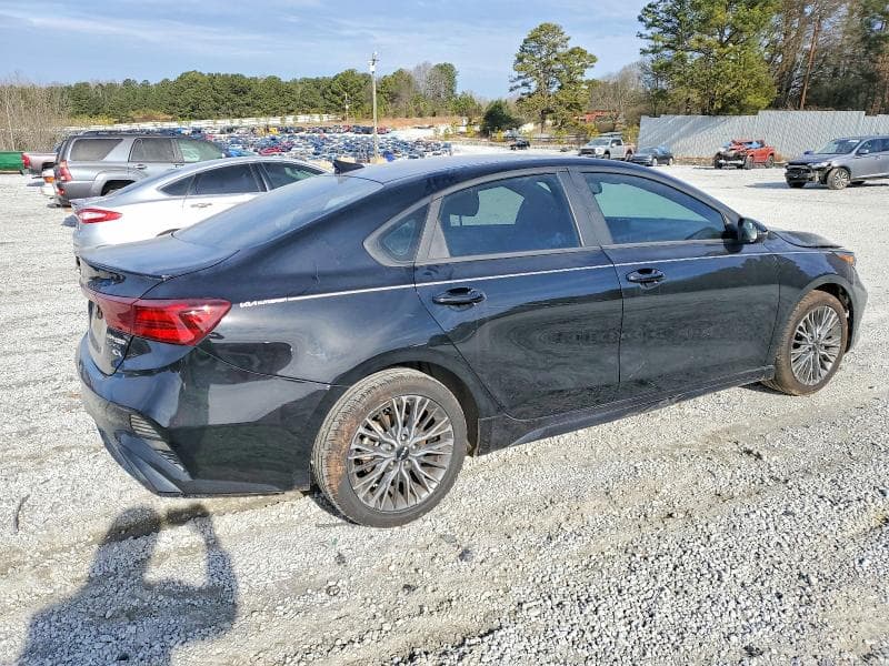 2024 KIA FORTE GT LINE 3