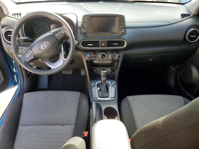 2021 HYUNDAI KONA SE 8