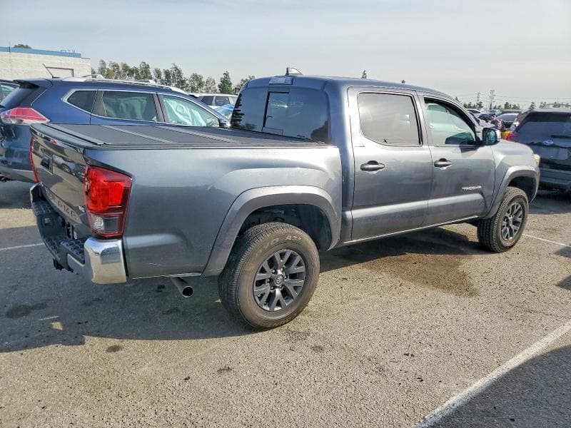 2022 TOYOTA TACOMA SR5 V6 3
