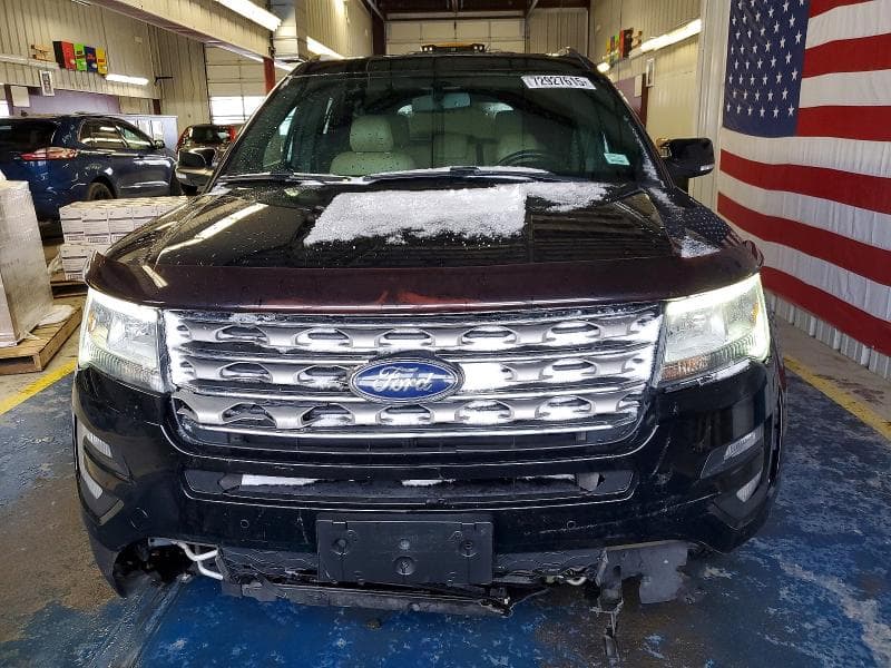 2017 FORD EXPLORER XLT 5