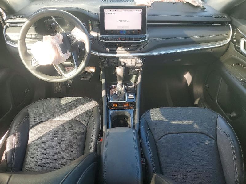 2023 JEEP COMPASS LIMITED 8