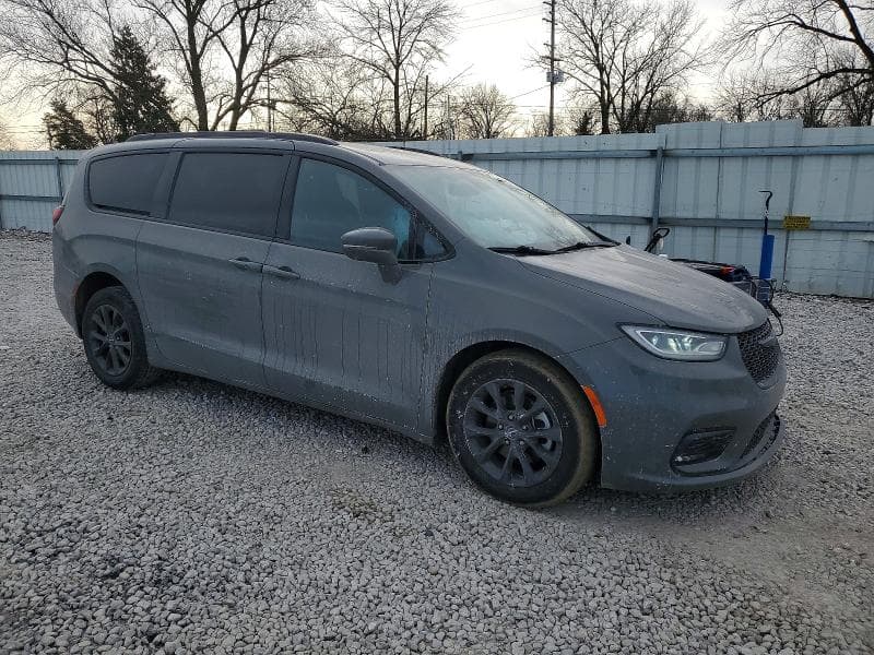 2021 CHRYSLER PACIFICA TOURING L 4