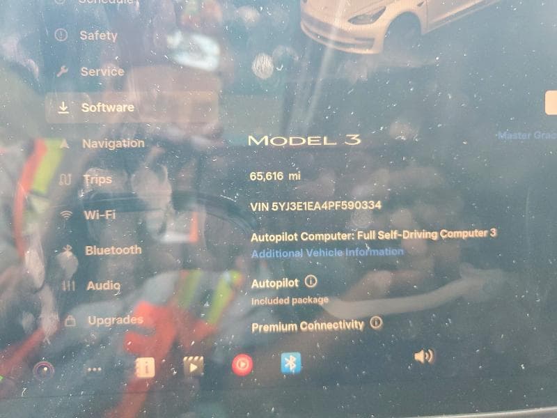 2023 TESLA MODEL 3 9