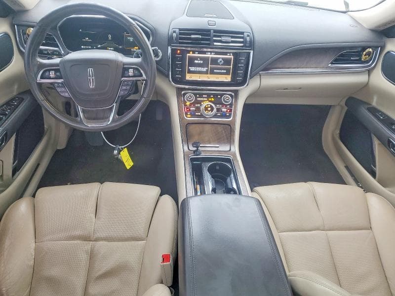 2017 LINCOLN CONTINENTAL SELECT 8