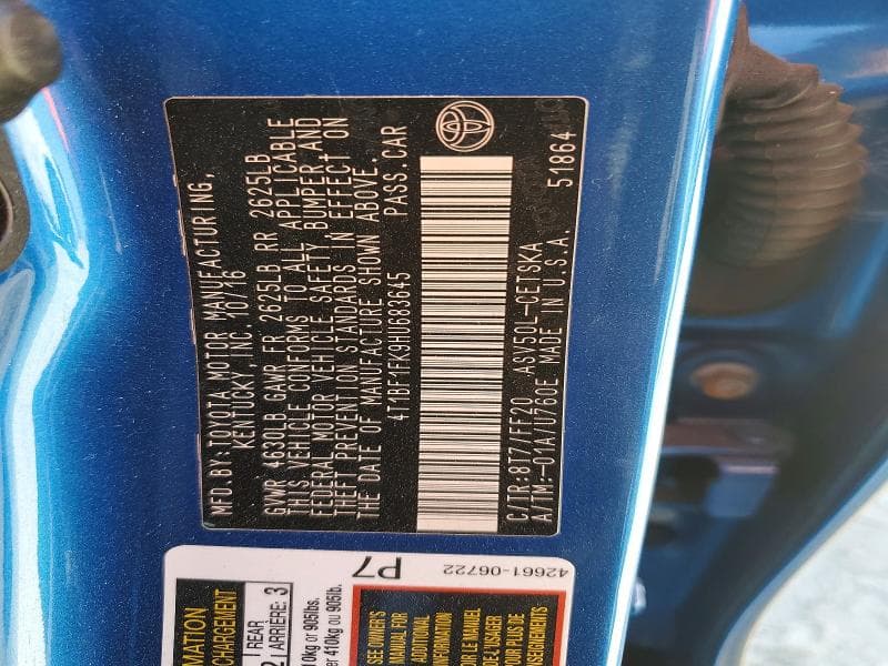2017 TOYOTA CAMRY SE 13