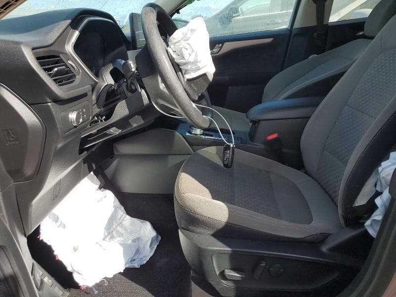 2020 FORD ESCAPE SE 7