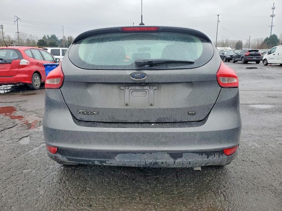 2017 FORD FOCUS SE 6