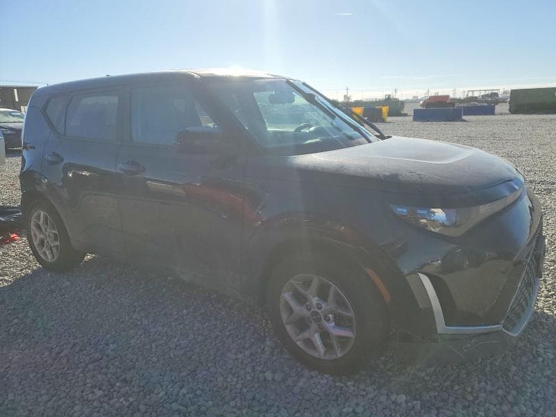 2024 KIA SOUL LX 4