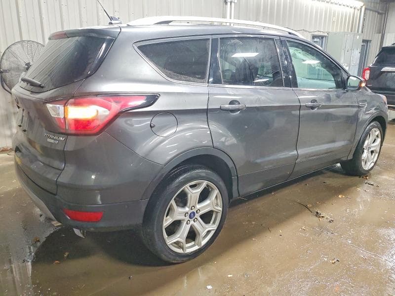 2018 FORD ESCAPE TITANIUM 3