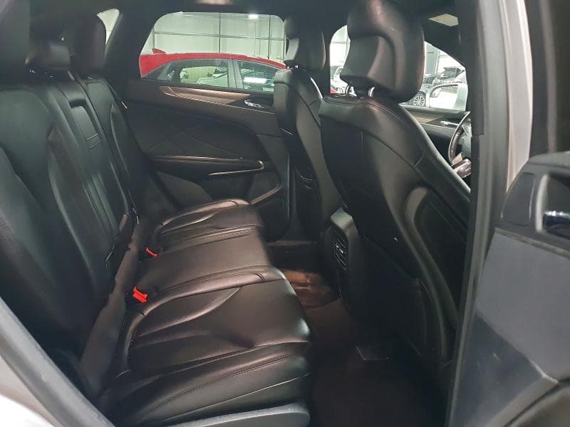 2017 LINCOLN MKC PREMIERE 11