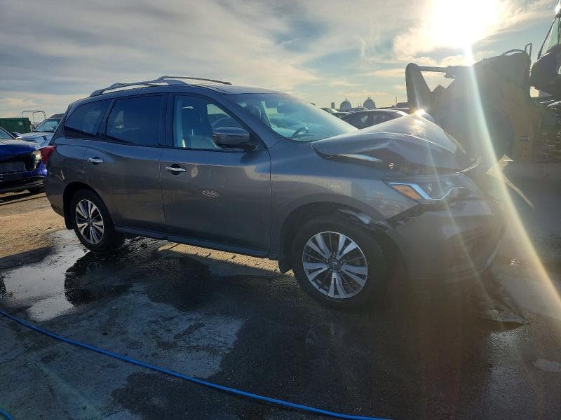 2017 NISSAN PATHFINDER 4