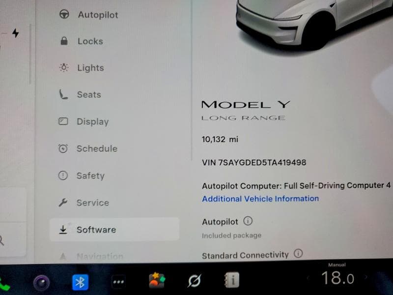 2026 TESLA MODEL Y 9