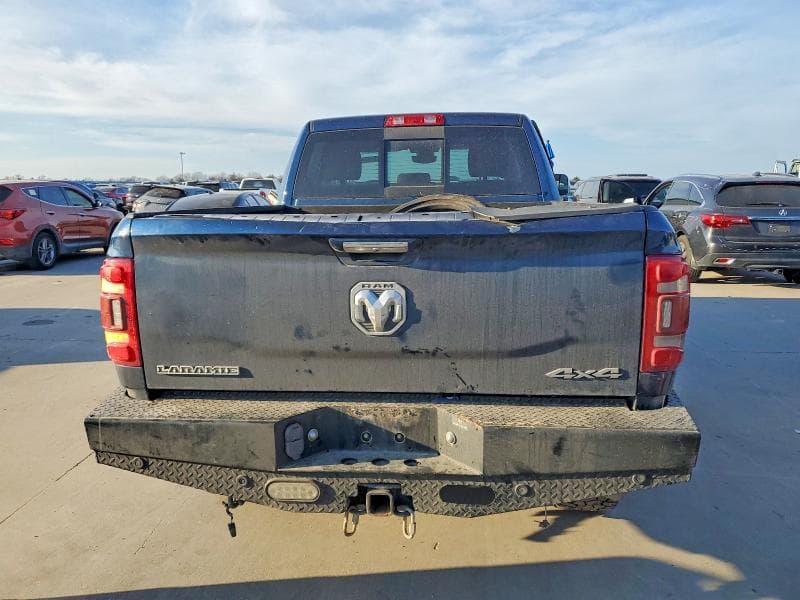 2019 RAM 2500 LARAMIE 6