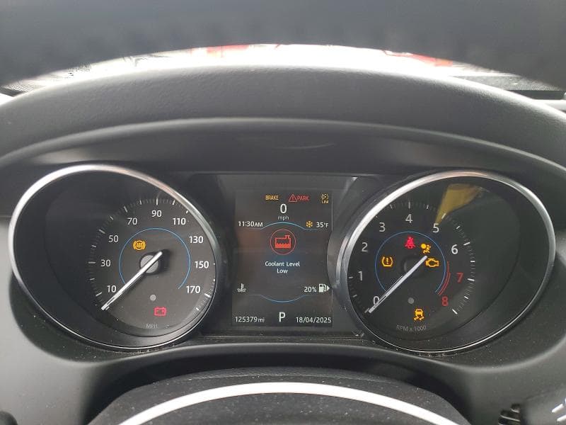2017 JAGUAR XE PREMIUM 9