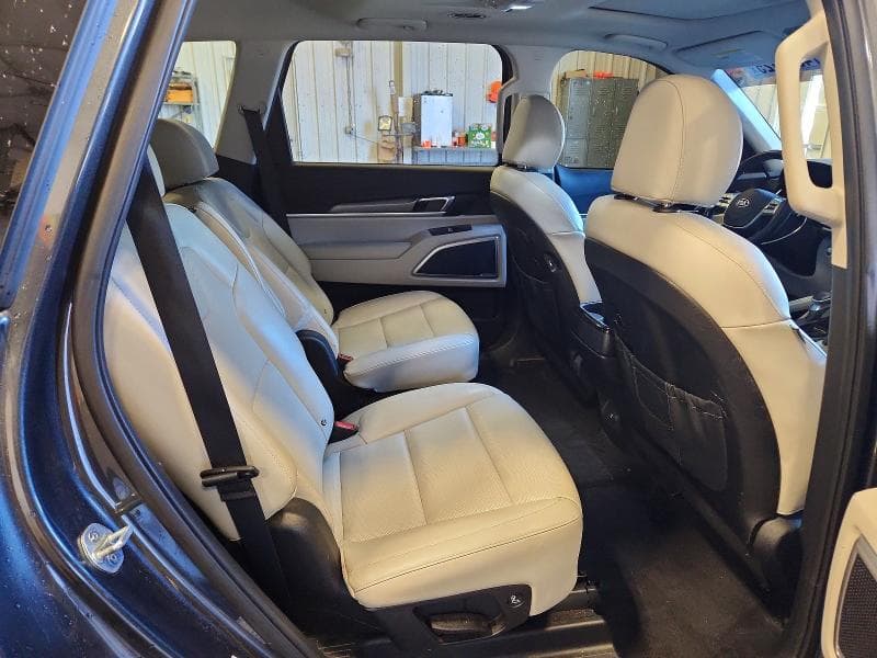 2021 KIA TELLURIDE S 11