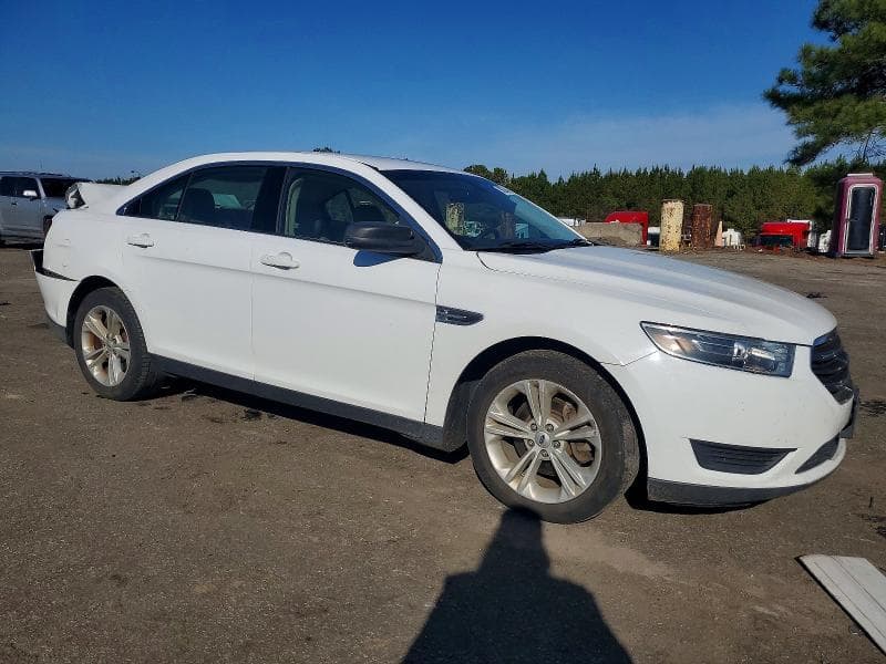 2017 FORD TAURUS SE 4