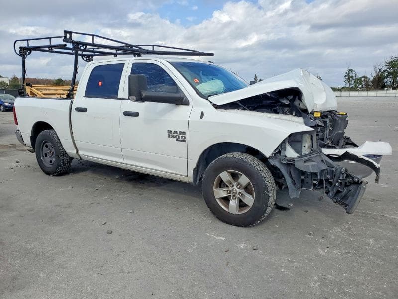 2019 RAM 1500 CLASSIC TRADESMAN 4