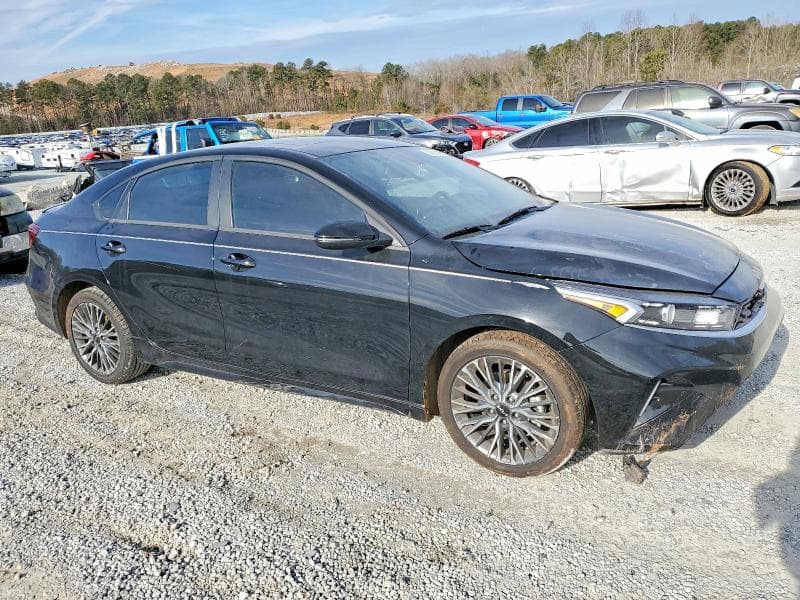 2024 KIA FORTE GT LINE 4