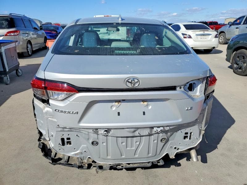 2022 TOYOTA COROLLA LE 6
