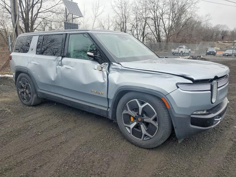 2023 RIVIAN R1S ADVENTURE 4