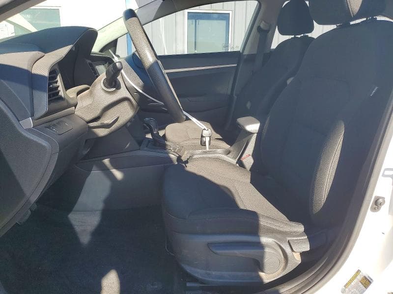 2019 HYUNDAI ELANTRA SE 7