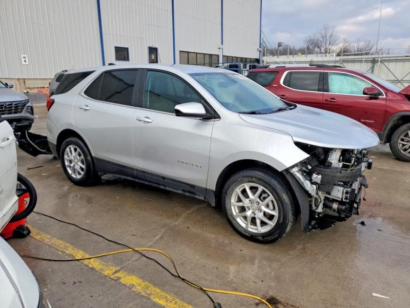 2022 CHEVROLET EQUINOX LT 4