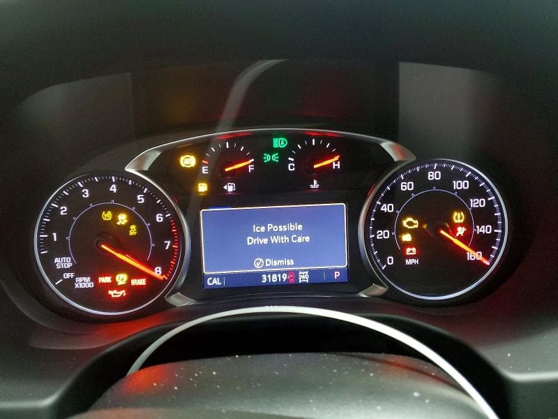 2023 GMC ACADIA SLE 9