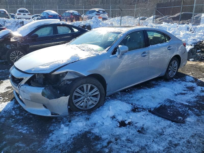 2013 LEXUS ES350 - 1