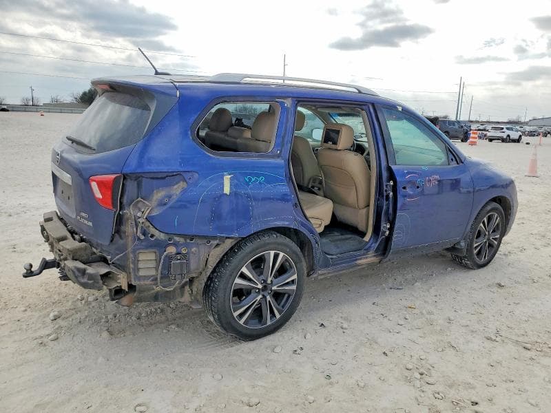 2017 NISSAN PATHFINDER S 3