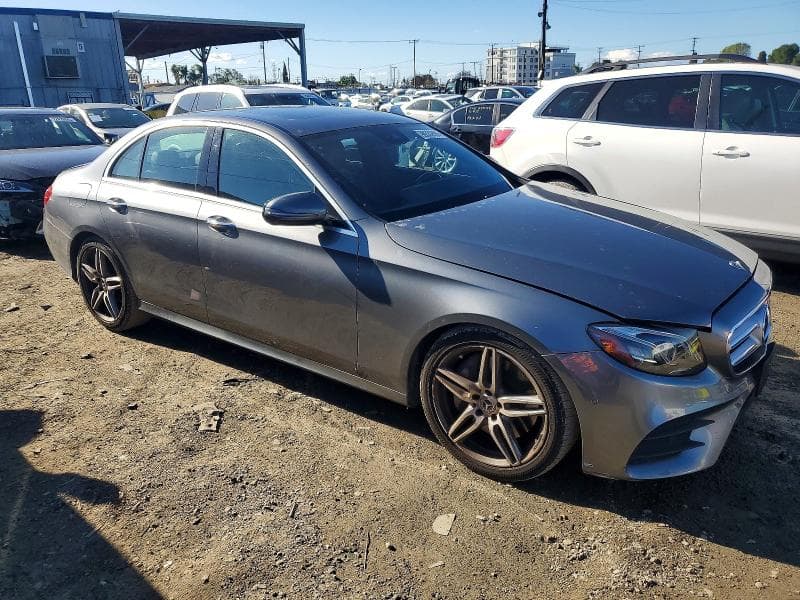 2018 MERCEDES-BENZ E 300 300 4