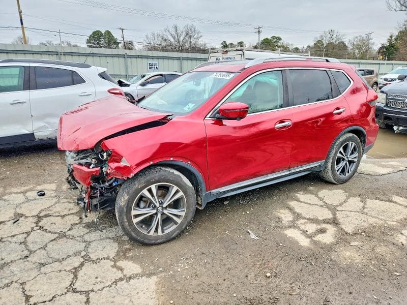 2017 NISSAN ROGUE - 1