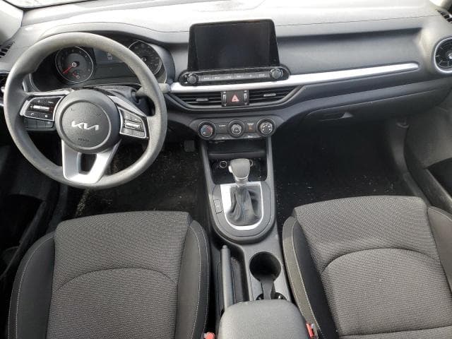 2023 KIA FORTE LX 8