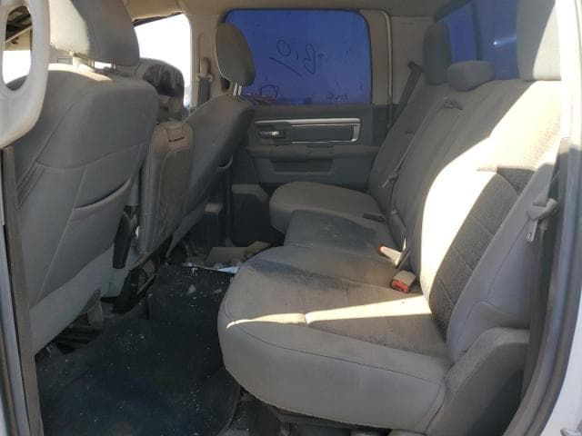 2019 RAM 1500 CLASSIC SLT 10