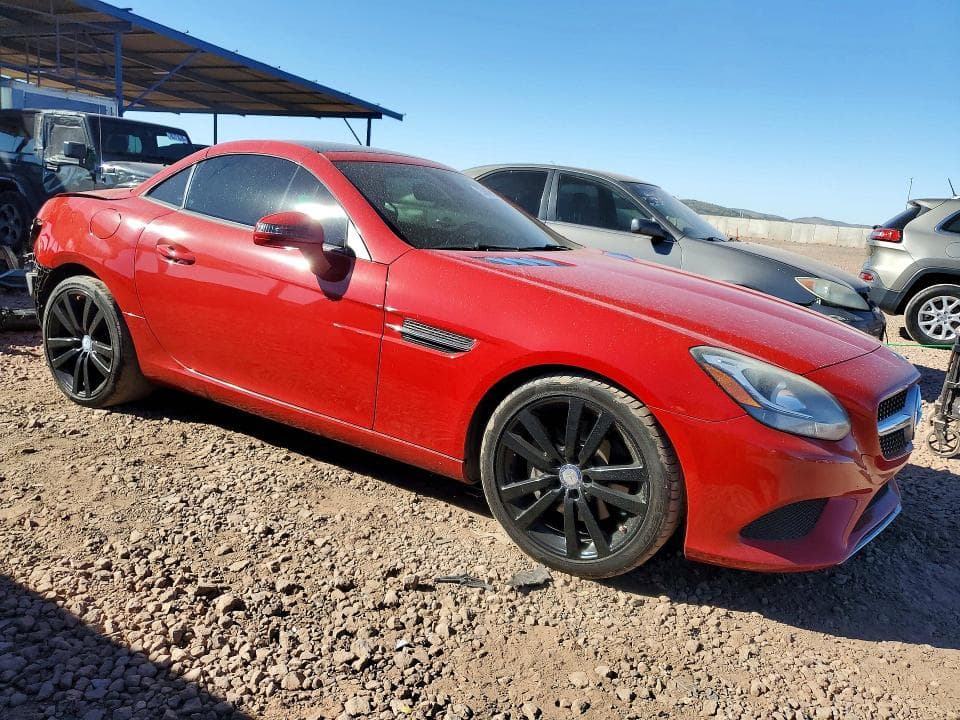 2017 MERCEDES-BENZ SLC 300 4