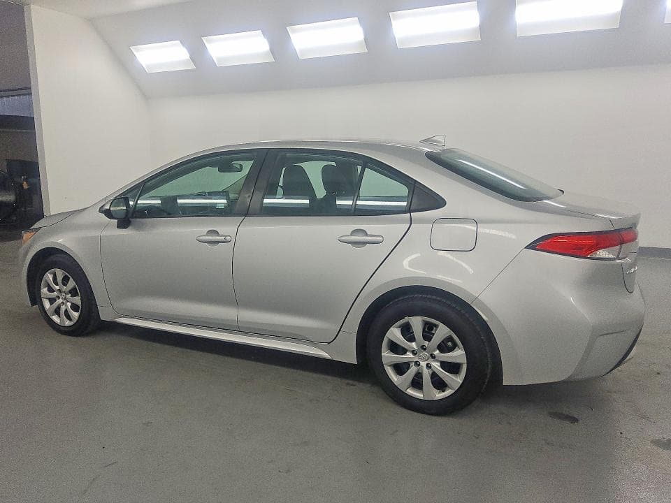 2021 TOYOTA COROLLA LE 2
